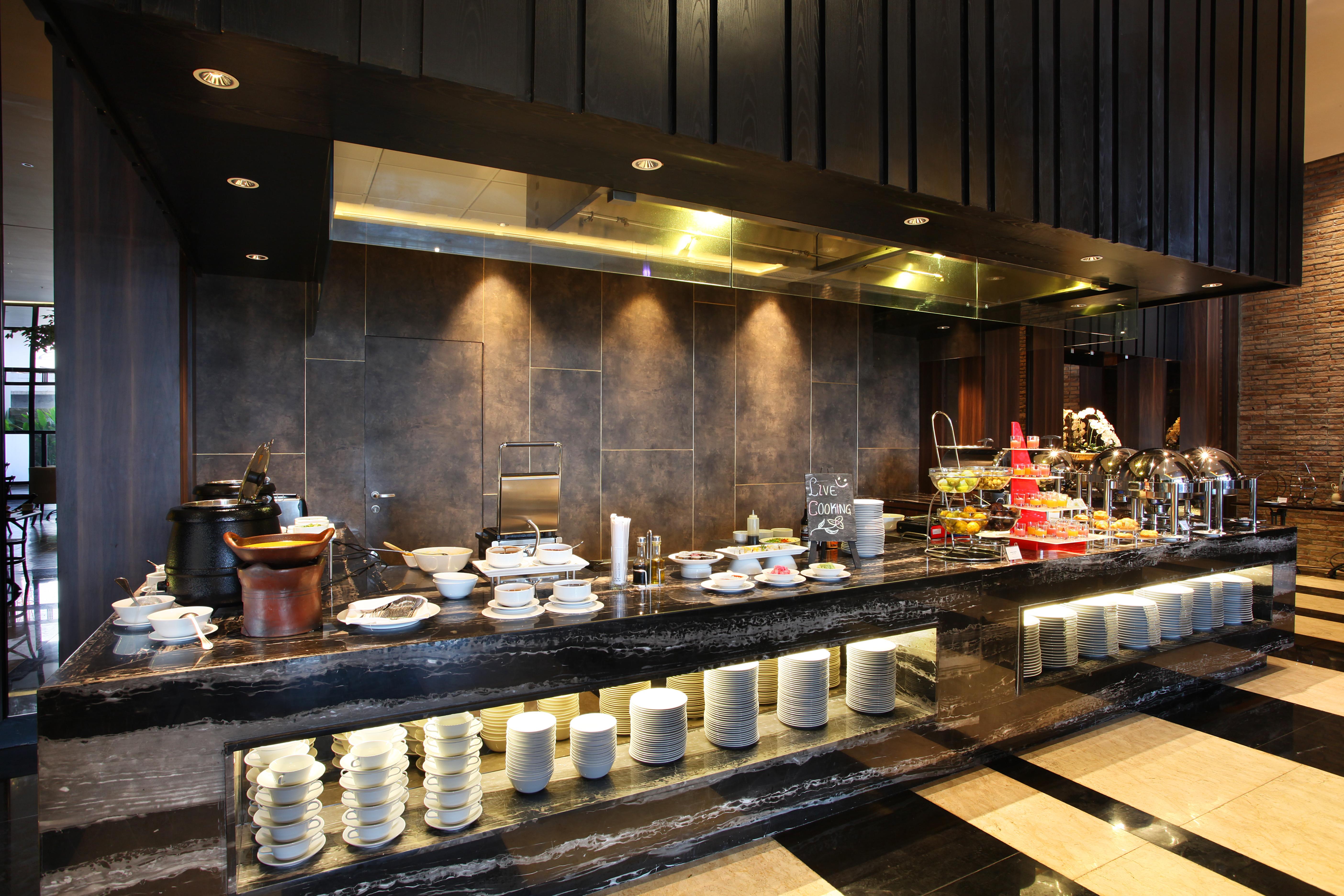 Swiss-Belinn Karawang Luaran gambar