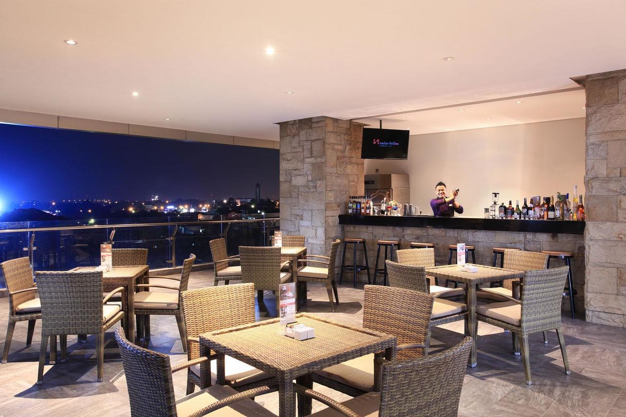 Swiss-Belinn Karawang Luaran gambar