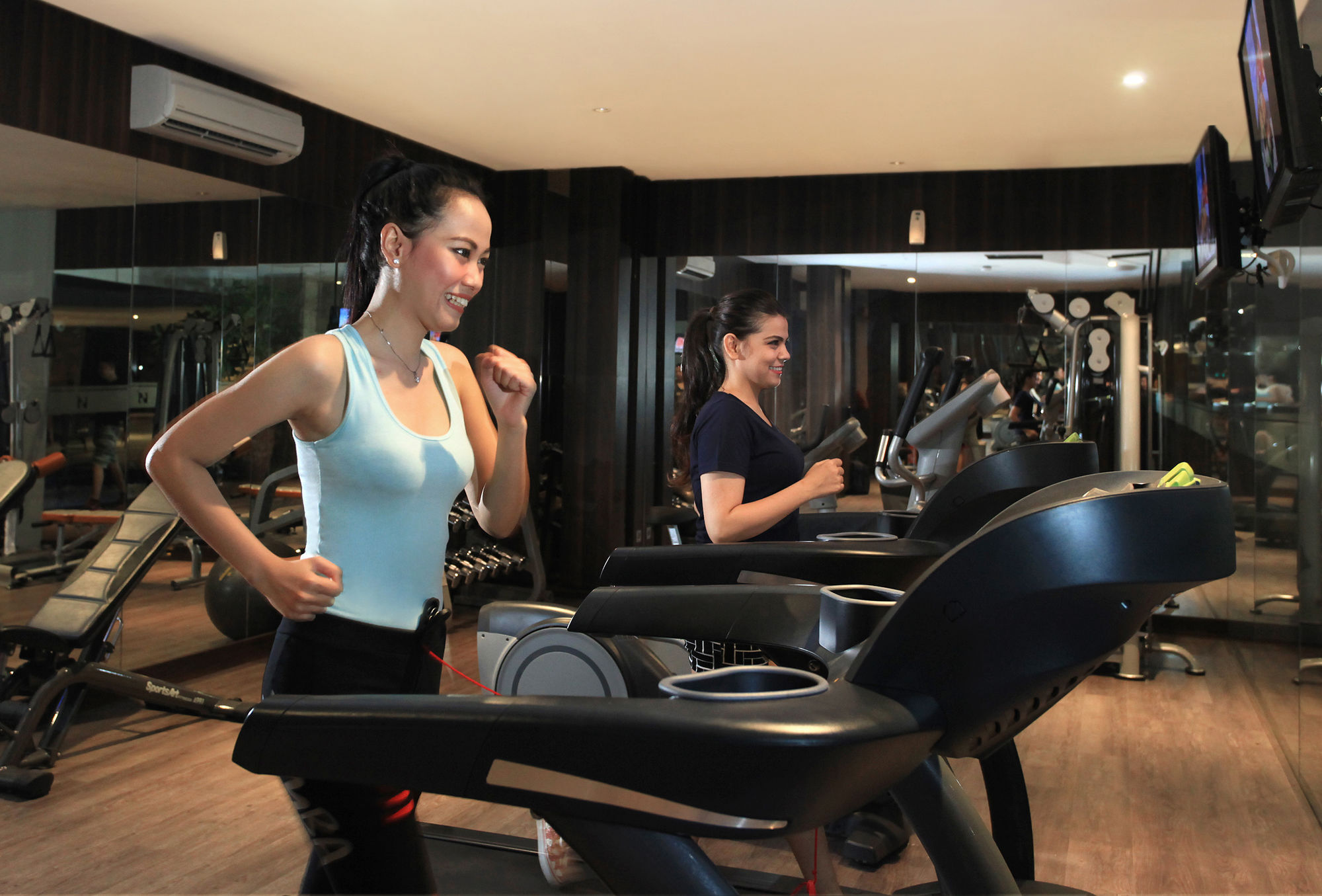 Swiss-Belinn Karawang Luaran gambar